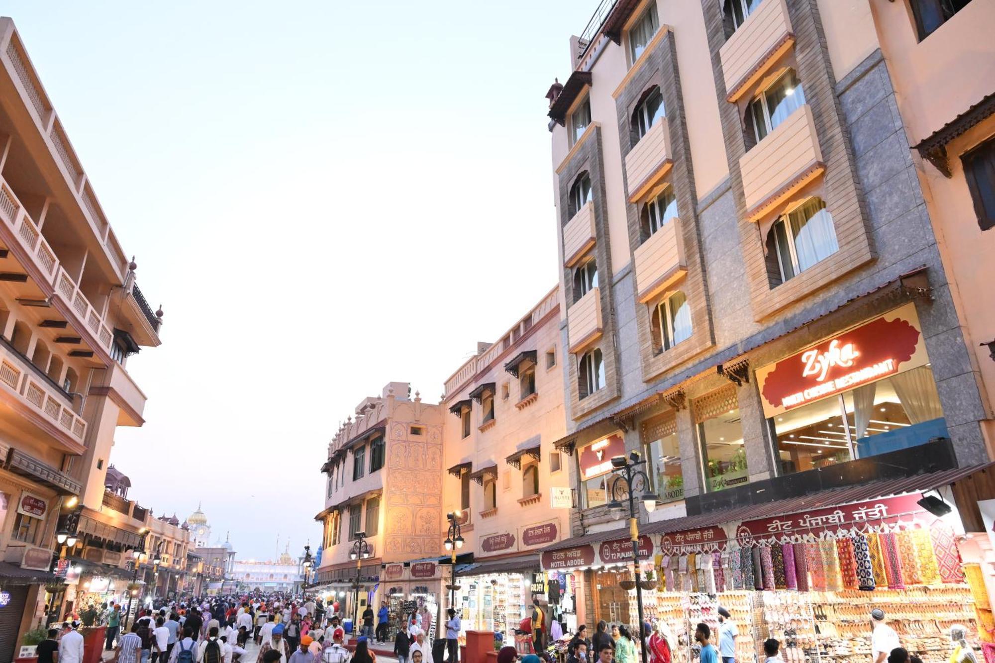 Abode By Aliste Hotels- 2 Minutes Walking To Golden Temple, Amritsar Luaran gambar